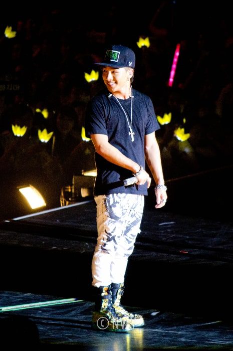 taeyang-as-seen-while-performing-on-big-bangs-alive-world-tour-in-2012 Taeyang as seen while performing on Big Bang's Alive World Tour in 2012